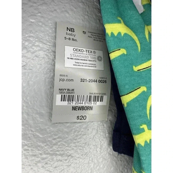 Two Piece Baby Boy Okie Dokie Newborn Crocodile Set - Picture 9 of 11